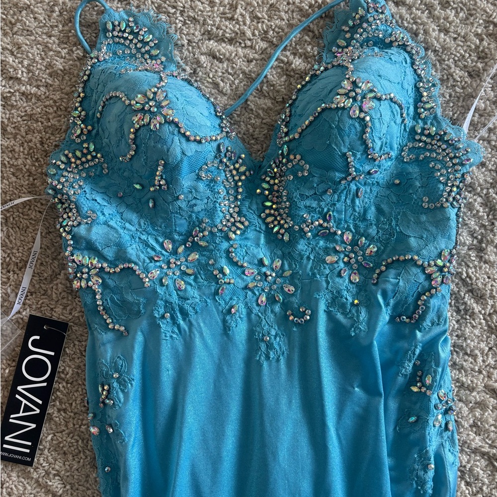 Brand new Jovani prom gown in bright turquoise, 4